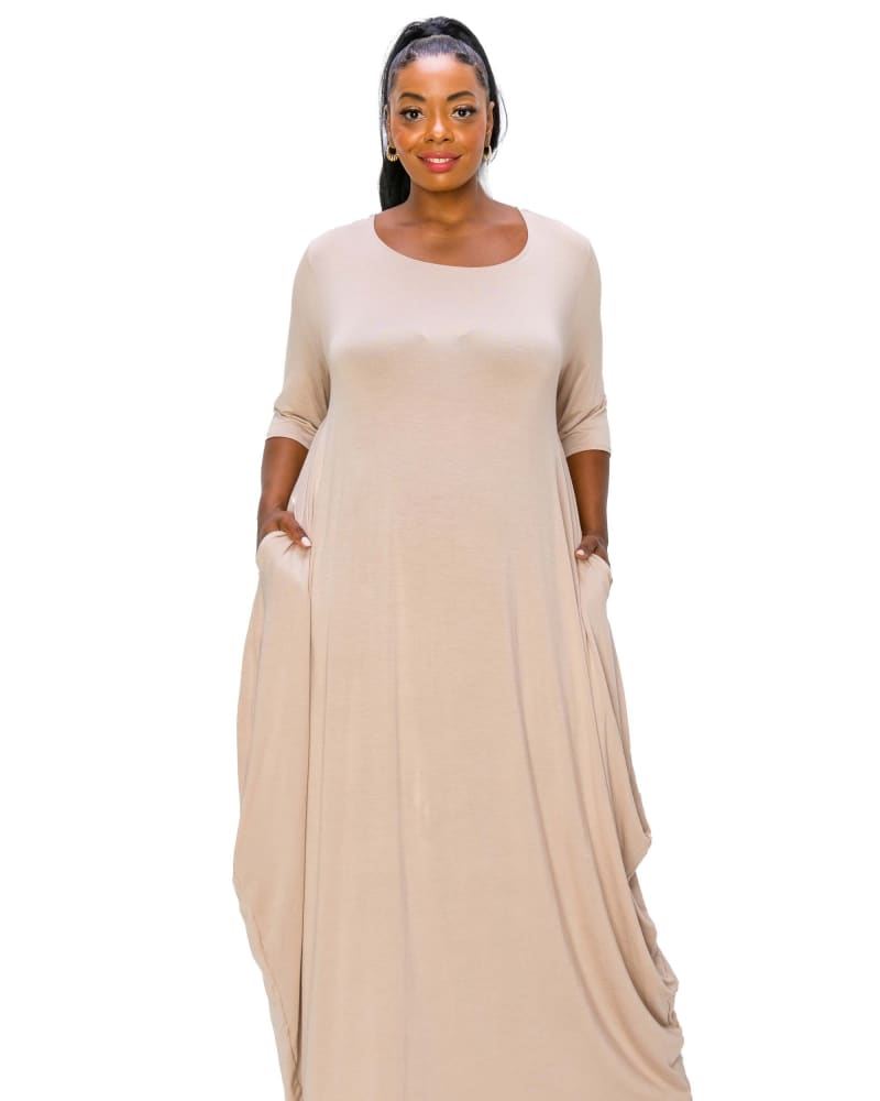 Front of a model wearing a size 4X Evelyn Bubble Hem Pocket Dress in Sand by L I V D. | dia_product_style_image_id:309575